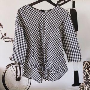 ❌❌SOLD❌❌ZARA Lightweight Cotton Casual Top